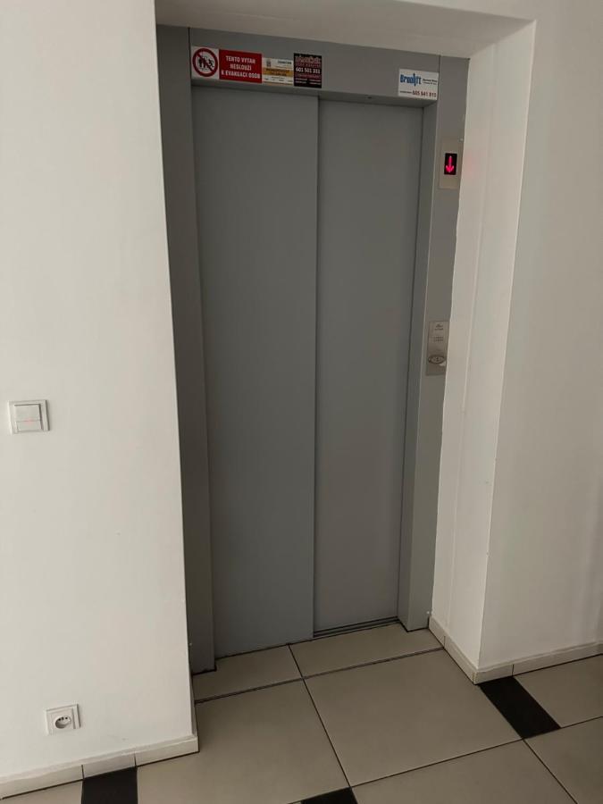 Apartments Spacilova Nearly Center Komarov Экстерьер фото